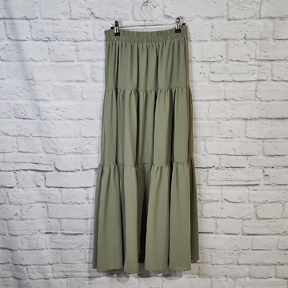 SHEIN Green Tiered Maxi Skirt Casual - Picture 4 of 6